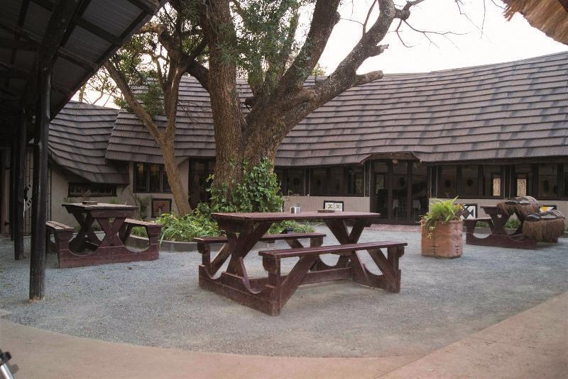 Gooderson Dumazulu Lodge Hluhluwe Exterior foto
