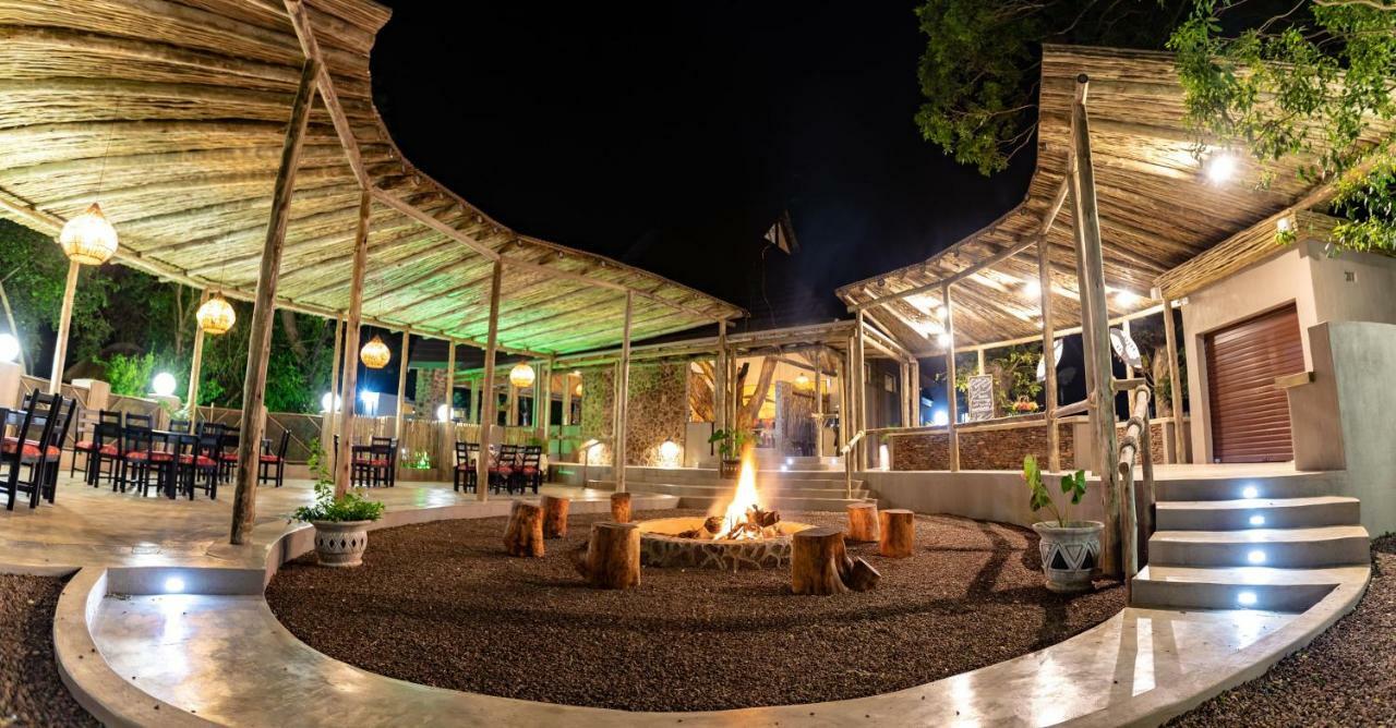 Gooderson Dumazulu Lodge Hluhluwe Exterior foto